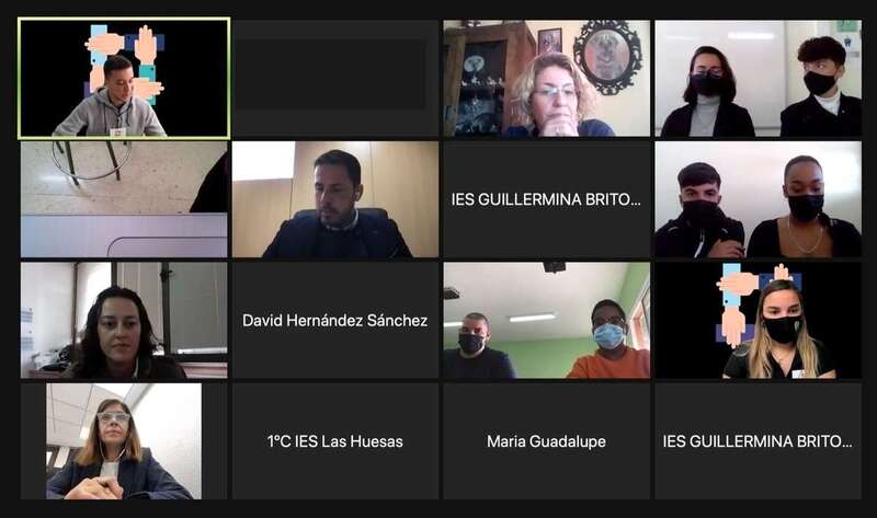 Las propuestas de los jóvenes se estudiarán de cara a incorporarlas a la futura ordenanza municipal / TA